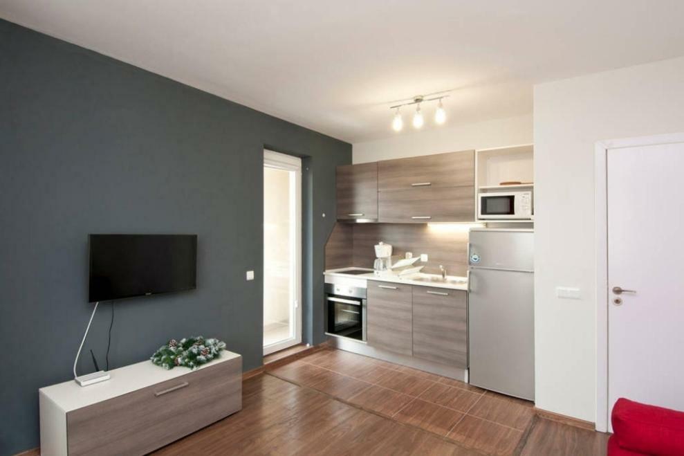 Top Apartment *